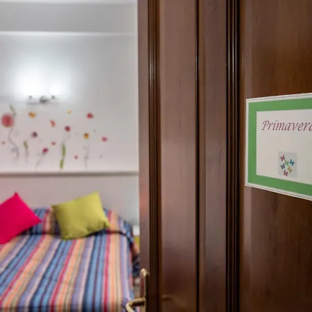 La Casa Delle Stagioni 3* LʼAquila