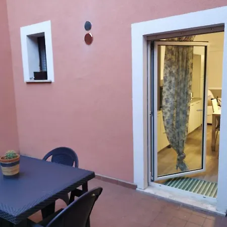 فندق مبيت وإفطار La Casa Delle Stagioni LʼAquila