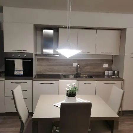 La Casa Delle Stagioni Bed & Breakfast L'Aquila