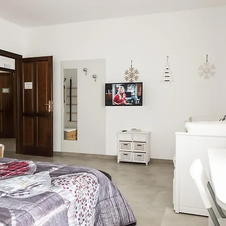 La Casa Delle Stagioni 3* ラクイラ
