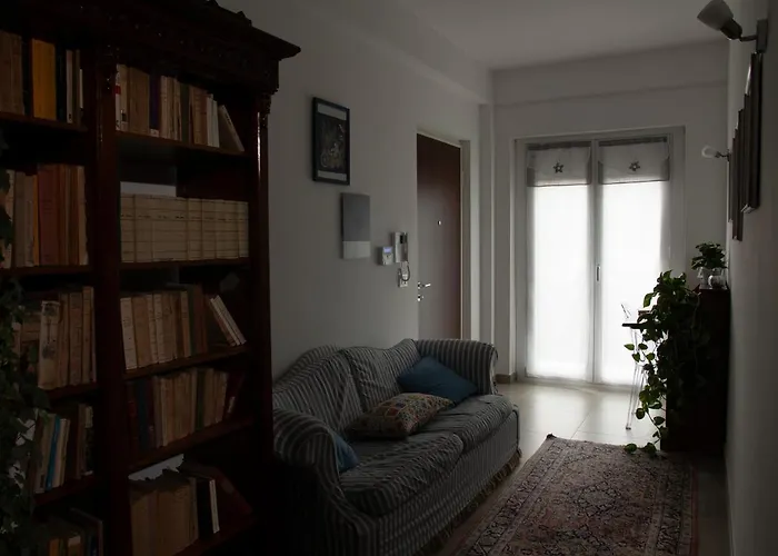 La Casa Delle Stagioni 3* LʼAquila