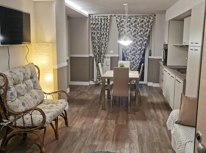 La Casa Delle Stagioni فندق مبيت وإفطار