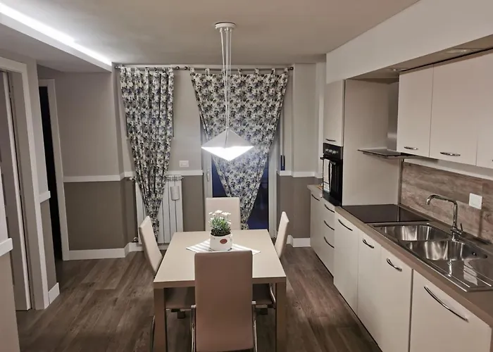 La Casa Delle Stagioni LʼAquila