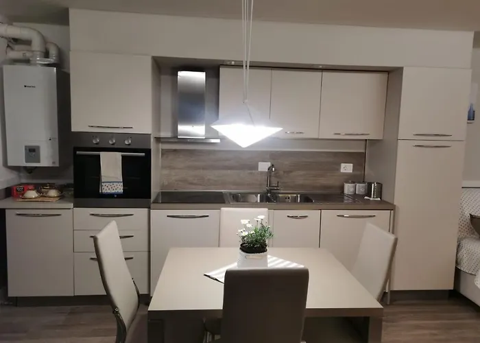 La Casa Delle Stagioni فندق مبيت وإفطار LʼAquila