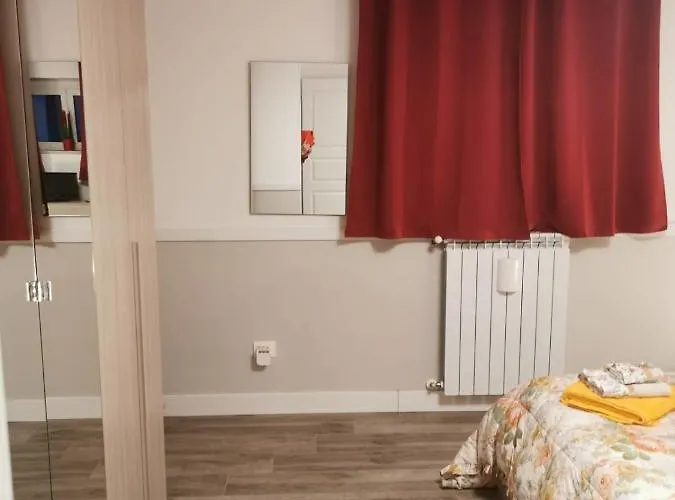 La Casa Delle Stagioni Couette-café LʼAquila